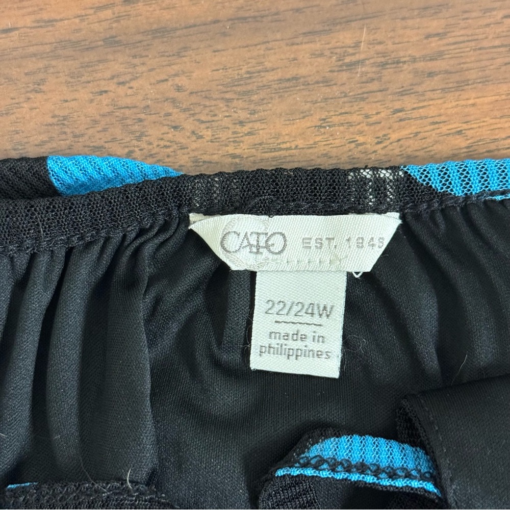 Cato Plus 22/24W Black Blue Polka Dot Sheer Tunic Blouse Summer Resort Top - Picture 6 of 9